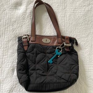 Fossil Key-Per zippered quilted tote purse